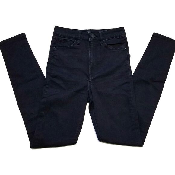 ZARA Outfit Black High Rise Jeans Cropped T-shirt - Picture 6 of 8